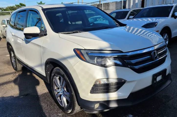 Used 2017 Honda Pilot EX-L image 3