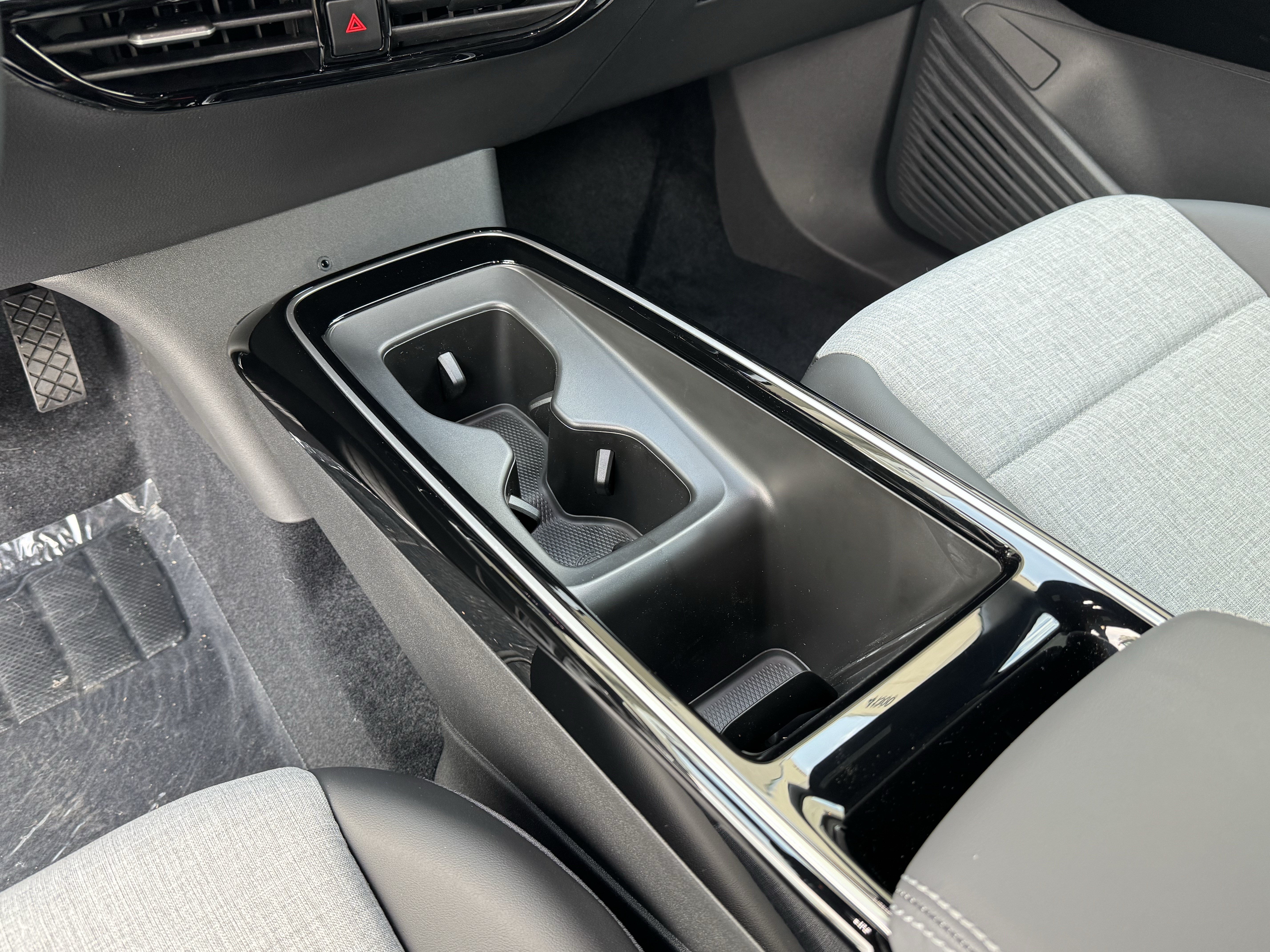New 2026 Volkswagen ID.4 Pro RWD image 25