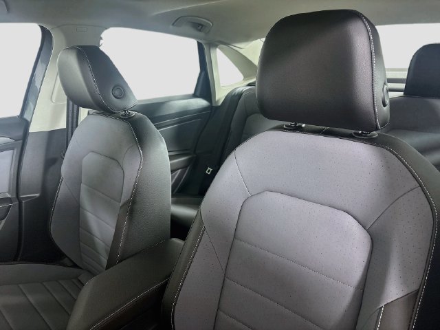 New 2027 Volkswagen Jetta SE FWD image 20