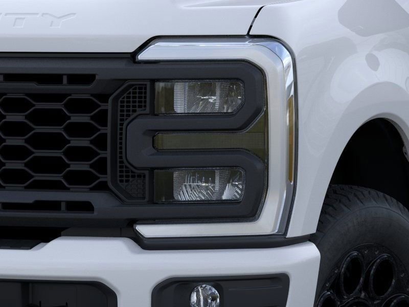 New 2025 Ford F350 XLT w/ Black Appearance Package image 19