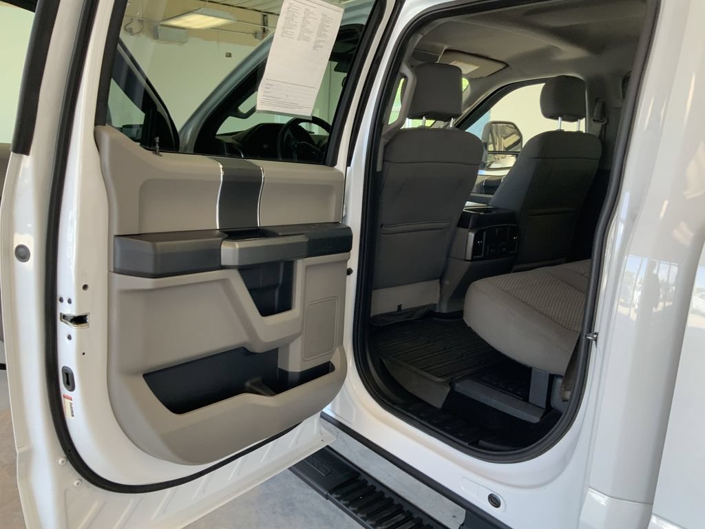 Used 2017 Ford F250 XLT w/ XLT Value Package AWD/4WD image 22