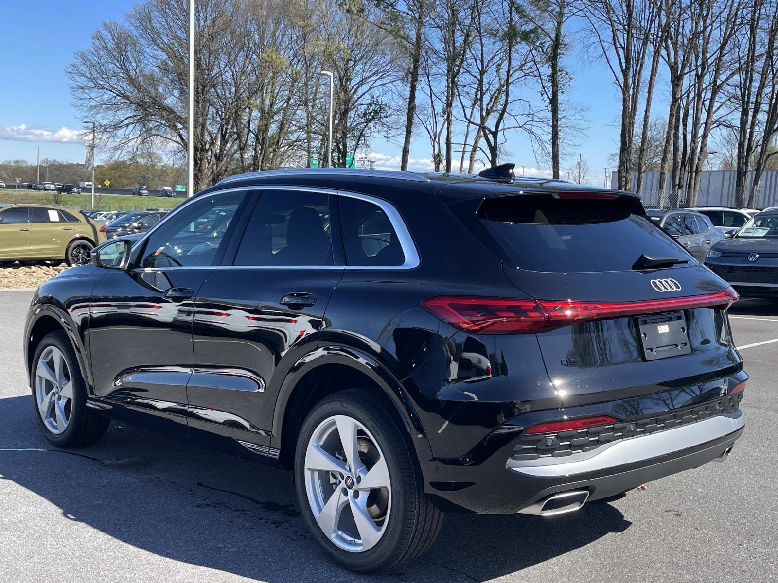 New 2025 Audi Q5 Premium Plus image 5