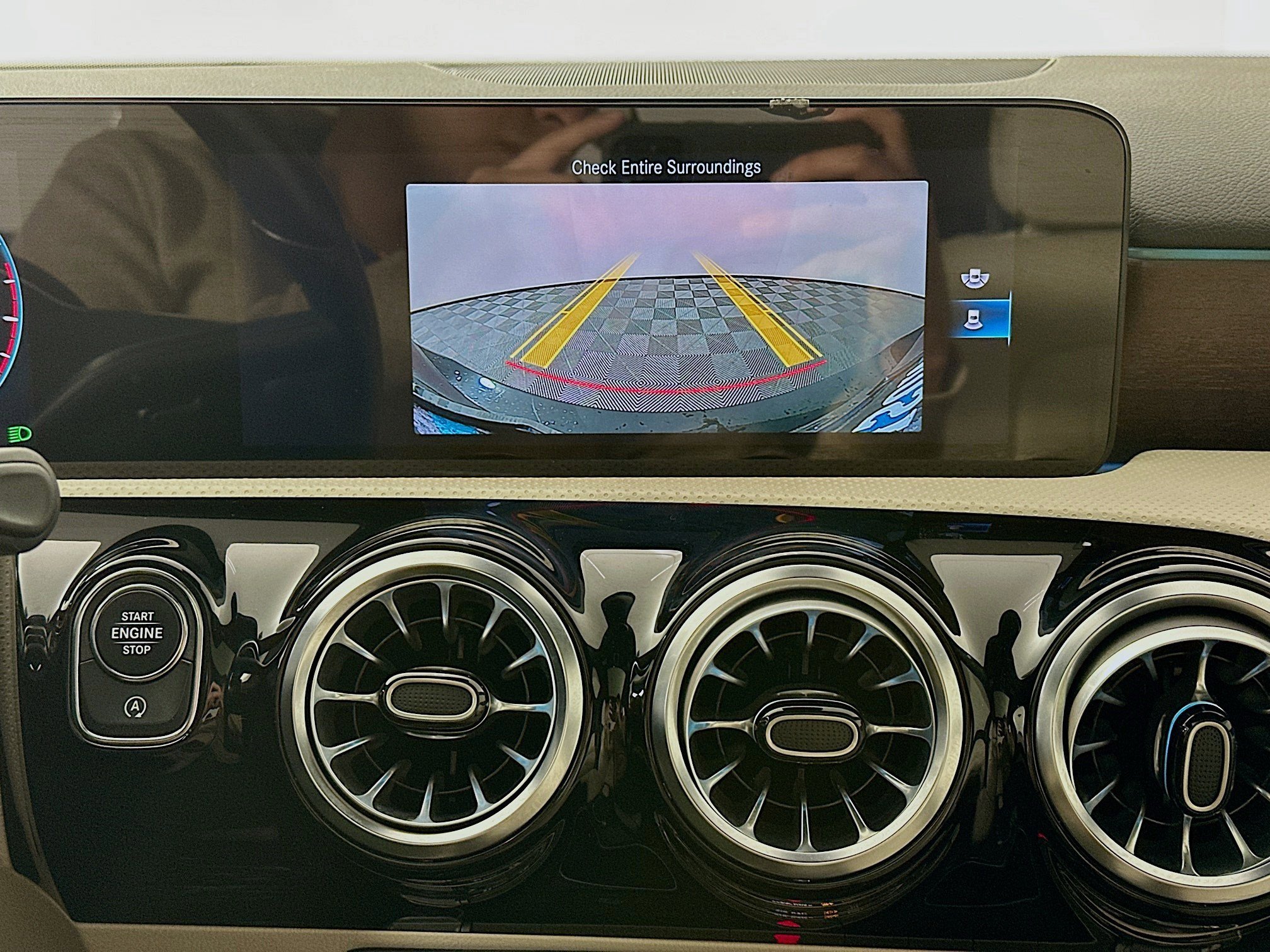 Used 2022 Mercedes-Benz A 220 4MATIC image 16