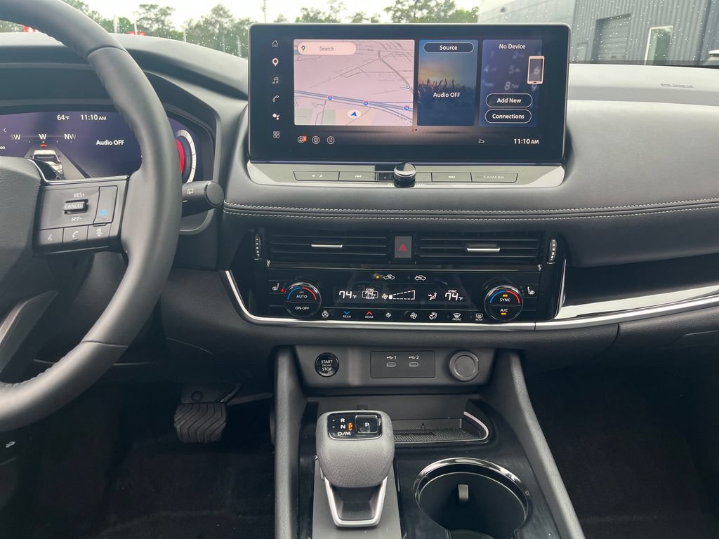 Certified 2025 Nissan Rogue SL w/ SL Premium Package FWD image 22