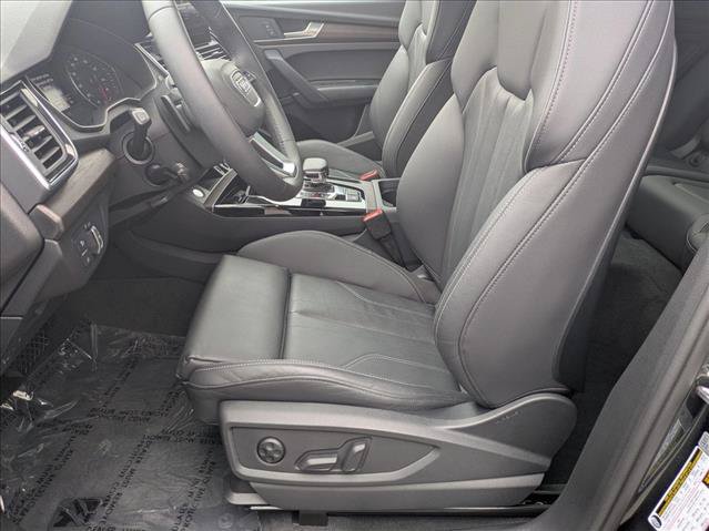 Used 2025 Audi Q5 2.0T Premium AWD/4WD image 16