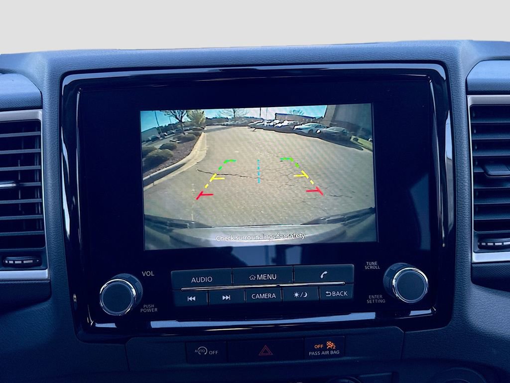 Used 2024 Nissan Frontier SL w/ Technology Package image 16