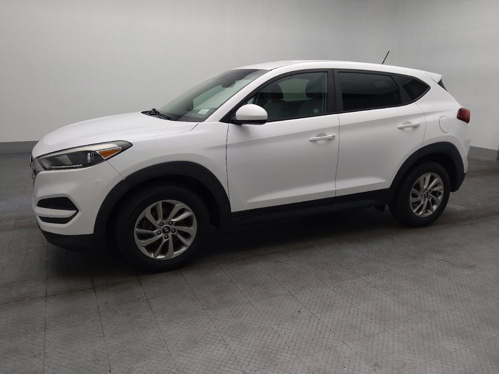 Used 2017 Hyundai Tucson SE image 2
