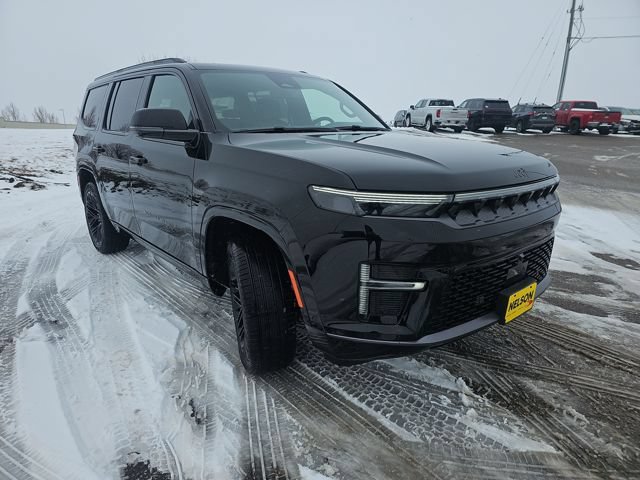 New 2026 Jeep Grand Wagoneer Limited AWD/4WD image 7