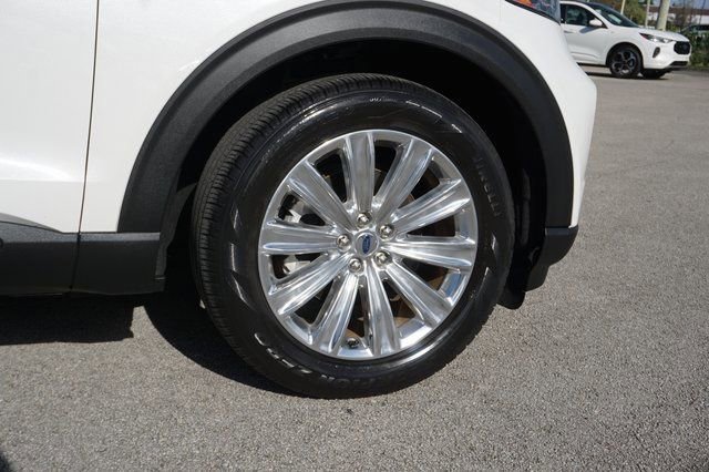 Certified 2022 Ford Explorer Limited w/ Limited Technology Package image 27