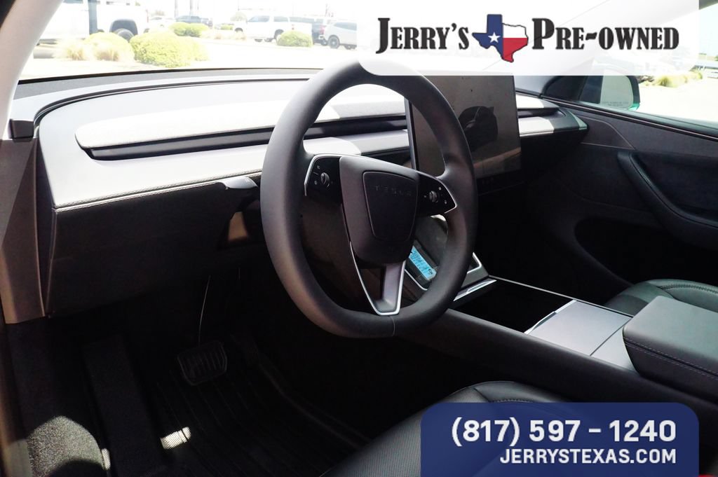 Used 2026 Tesla Model Y Long Range AWD/4WD image 17