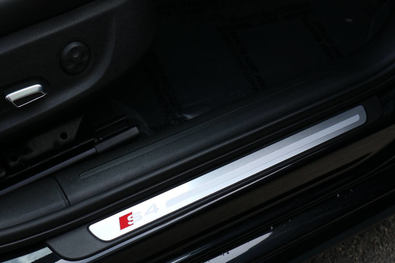 Used 2014 Audi S4 Premium Plus image 29