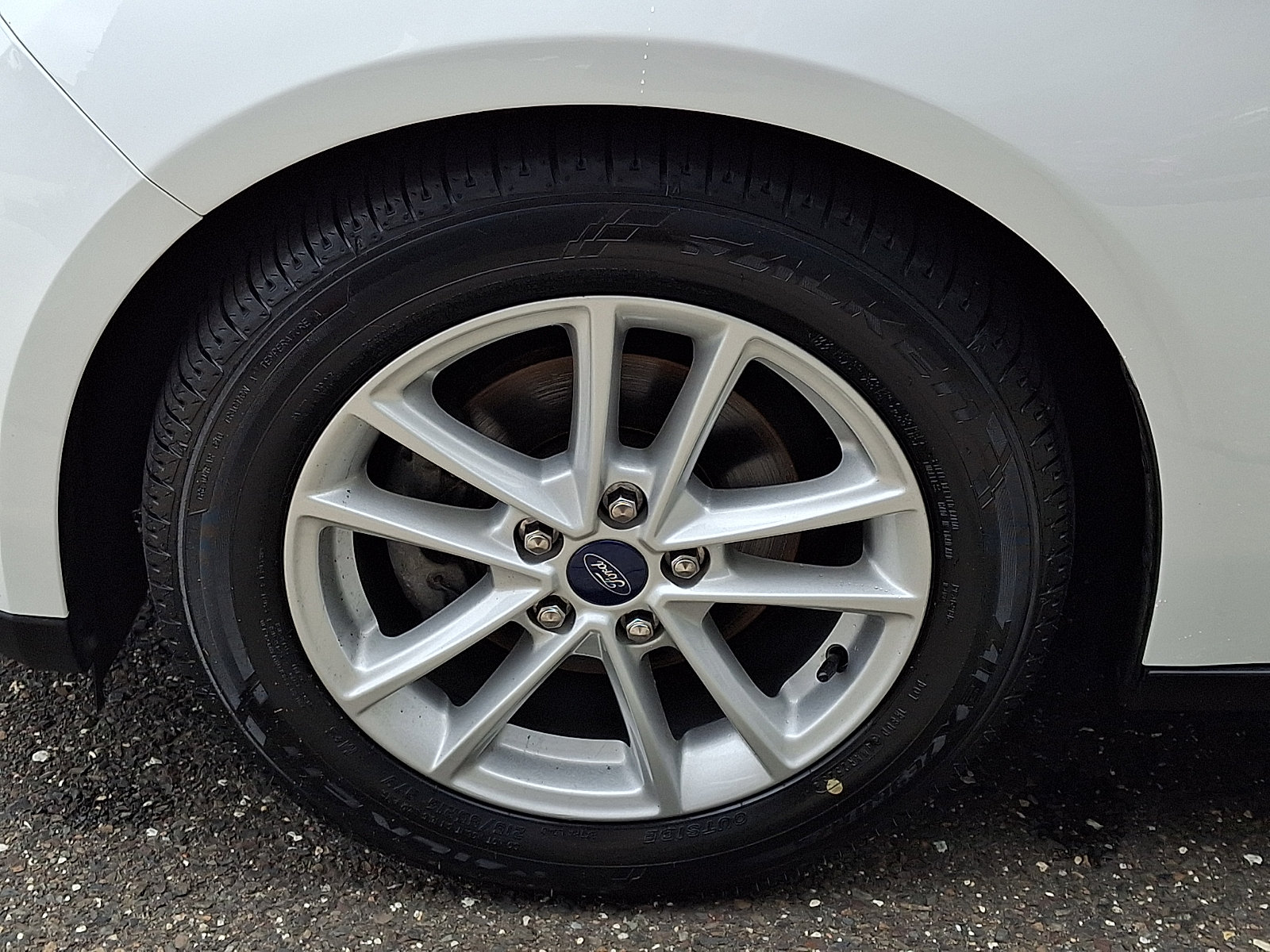 Used 2016 Ford Focus SE FWD image 10