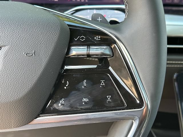 Used 2026 Cadillac Escalade Sport w/ LPO, ONYX Package AWD/4WD image 7