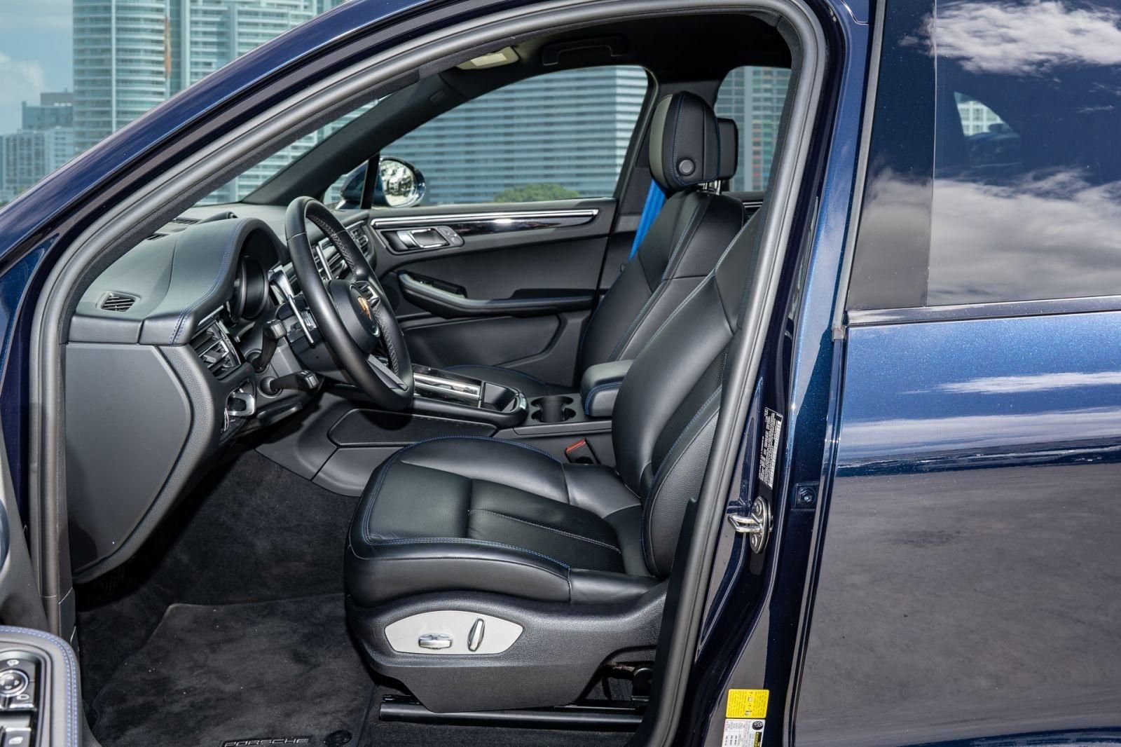 Used 2022 Porsche Macan S image 16