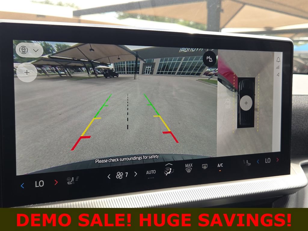 Used 2025 Ford Explorer ST image 19