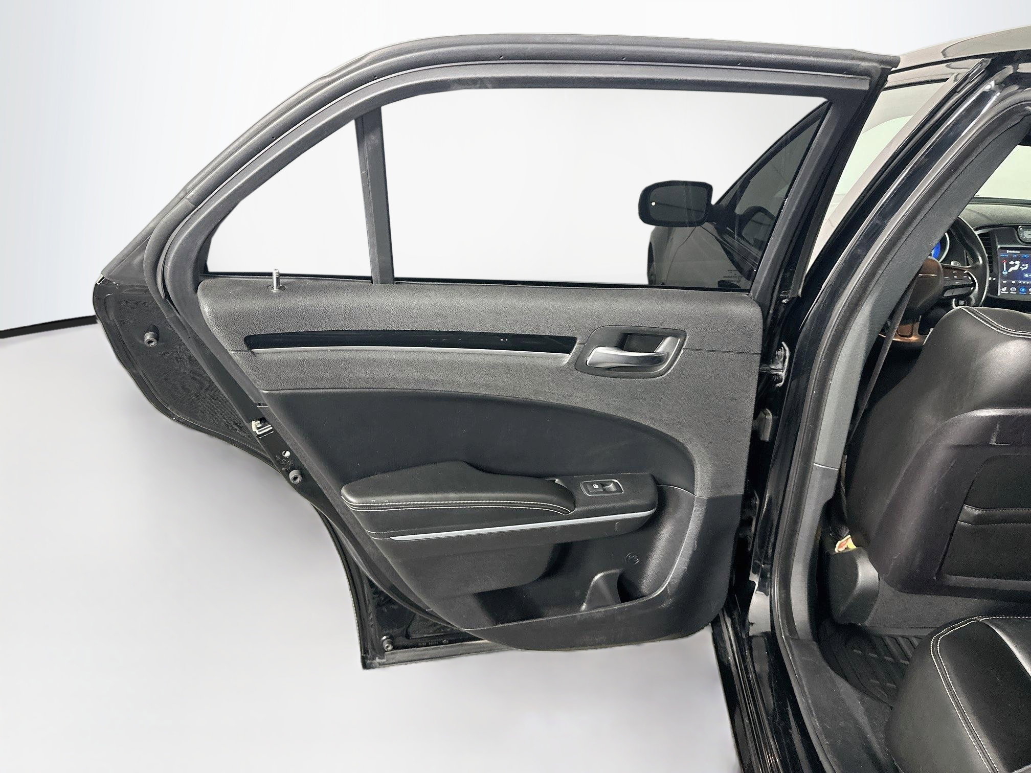 Used 2021 Chrysler 300 S RWD image 25