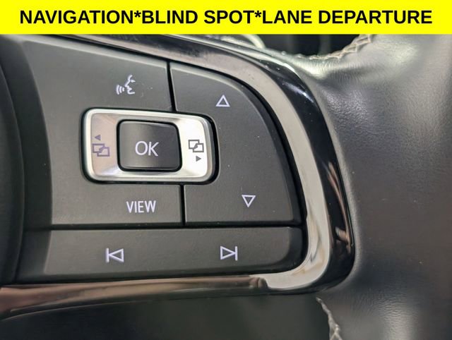 Used 2019 Volkswagen Golf R 4-Door image 16