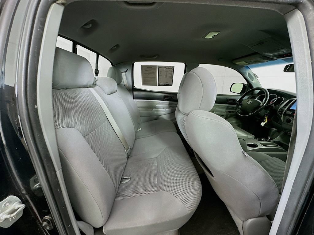 Used 2011 Toyota Tacoma 4x4 Double Cab w/ TRD Sport Pkg image 25