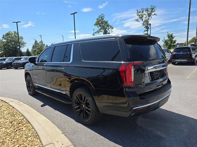 Used 2023 GMC Yukon XL SLT AWD/4WD image 6