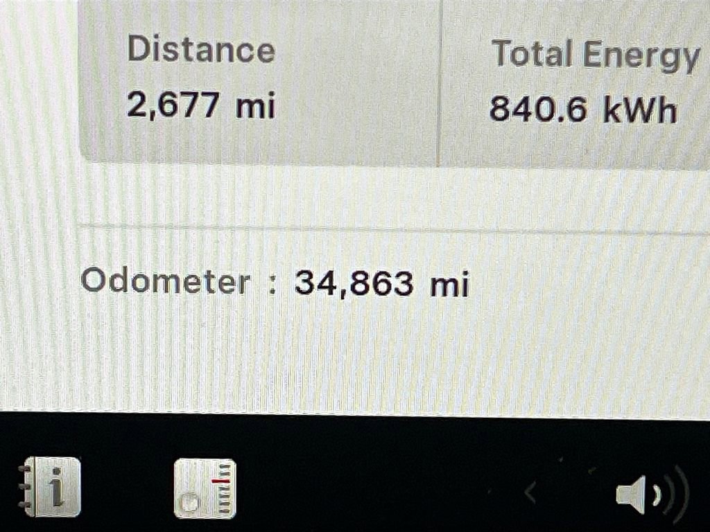 Used 2023 Tesla Model 3 Performance image 11