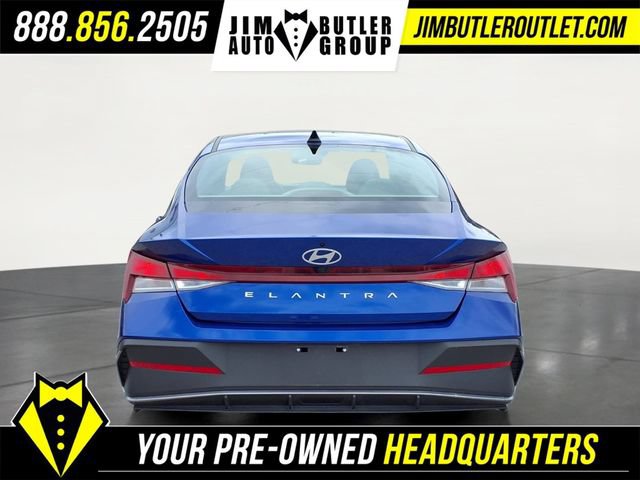 Used 2024 Hyundai Elantra SEL FWD image 17