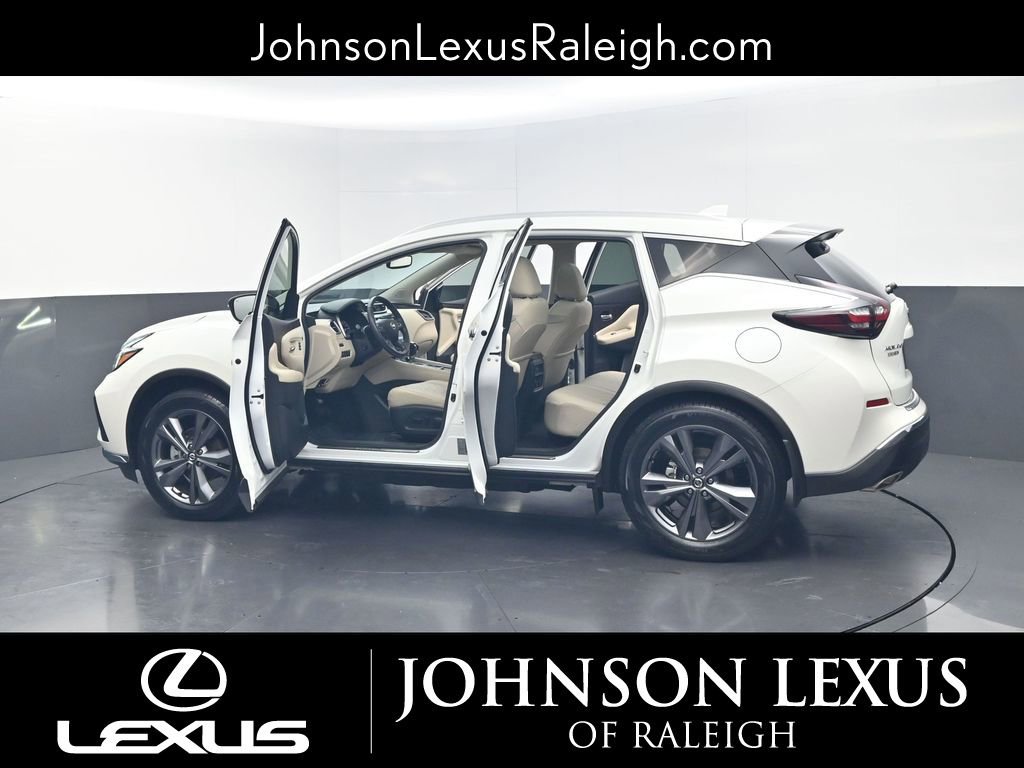 Used 2021 Nissan Murano Platinum w/ Cargo Package AWD/4WD image 38
