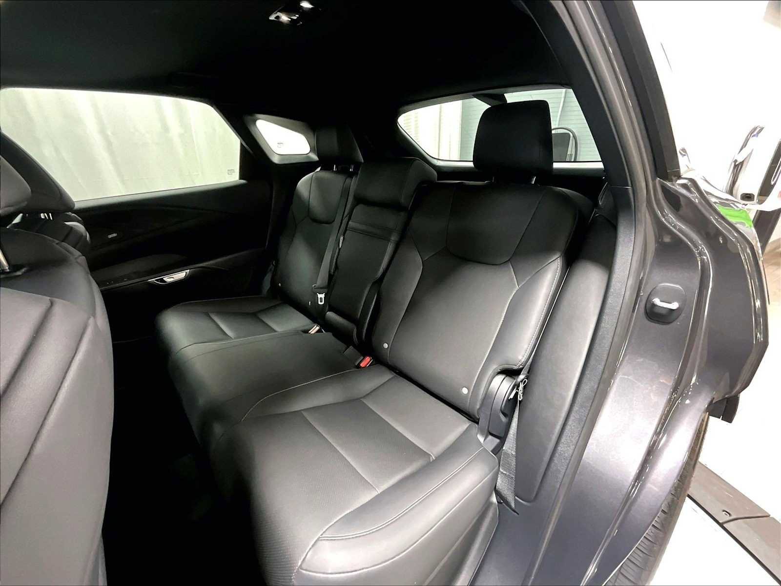 Used 2024 Lexus RX 350 F Sport image 31