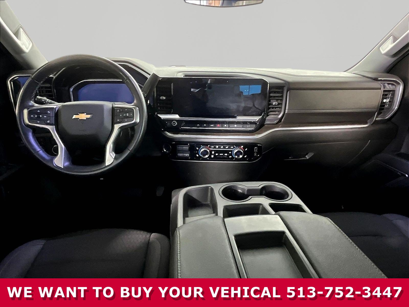 Used 2023 Chevrolet Silverado 1500 LT AWD/4WD image 8