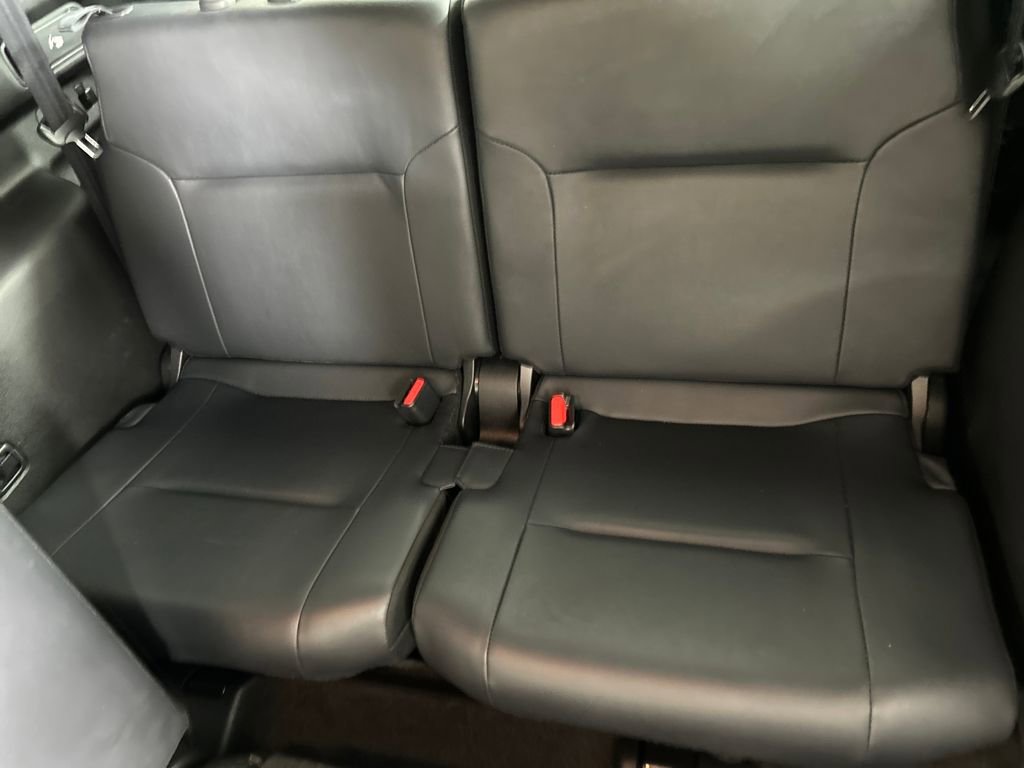 Used 2024 Mitsubishi Outlander SE image 17
