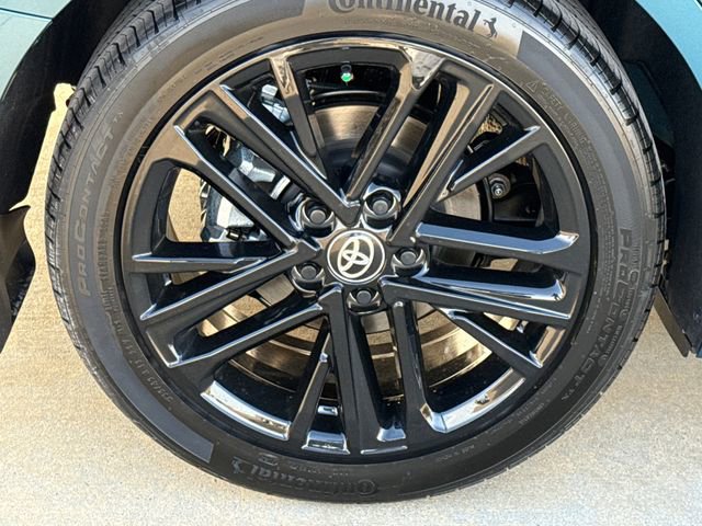 New 2026 Toyota Camry SE image 9