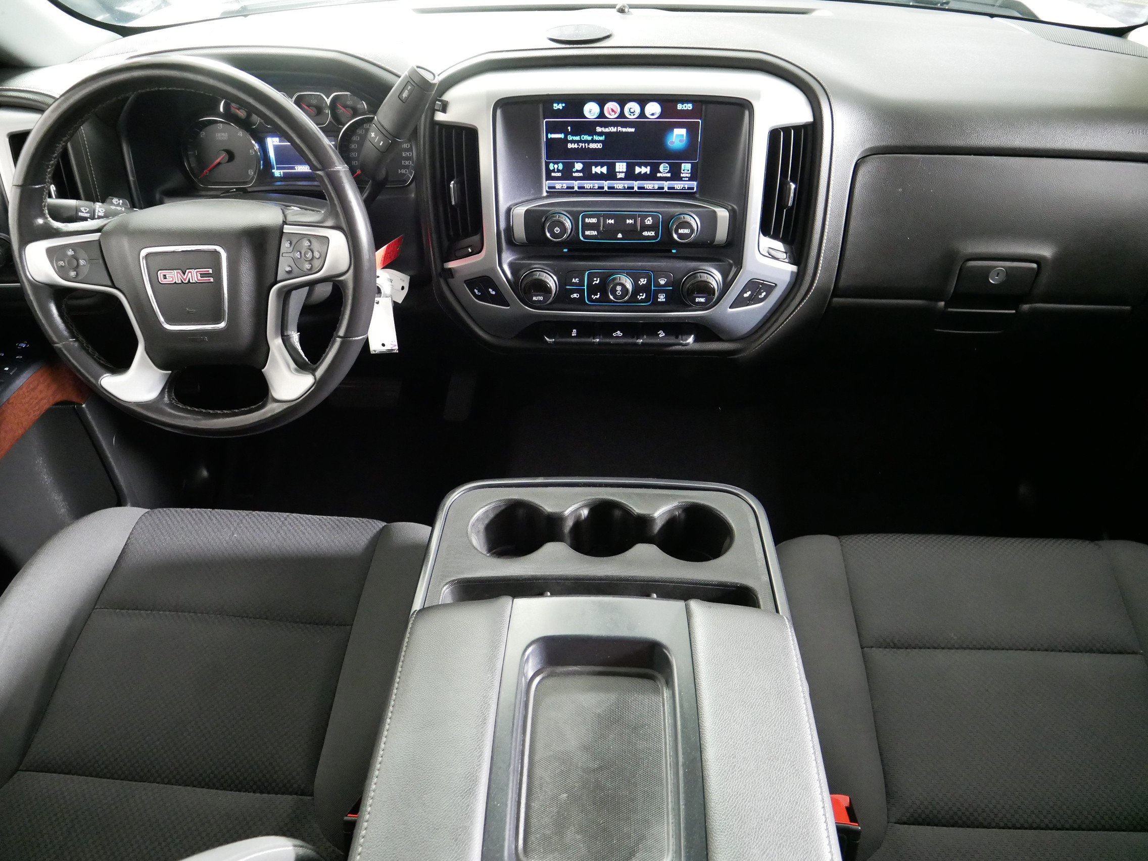 Used 2019 GMC Sierra 1500 SLE w/ SLE Value Package AWD/4WD image 10