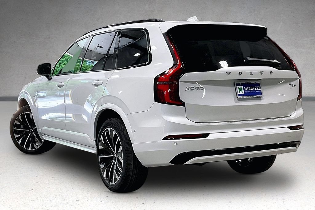 New 2026 Volvo XC90 T8 Ultra w/ Protection Package Premier AWD/4WD image 3