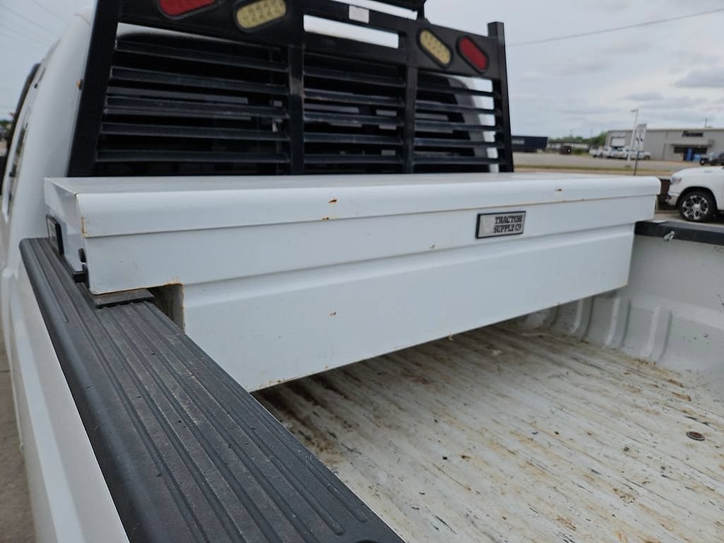 Used 2014 Ford F250 XL w/ Power Equipment Group AWD/4WD image 16