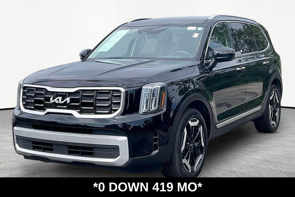 Used 2024 Kia Telluride S w/ S Sunroof Package
