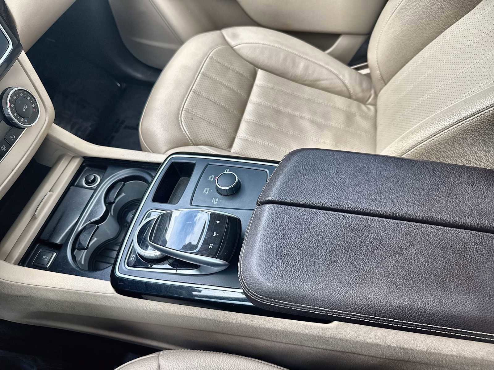 Used 2018 Mercedes-Benz GLE 350 image 22