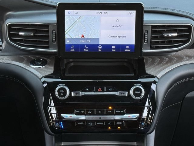 Used 2022 Ford Explorer Platinum w/ Equipment Group 601A RWD image 17