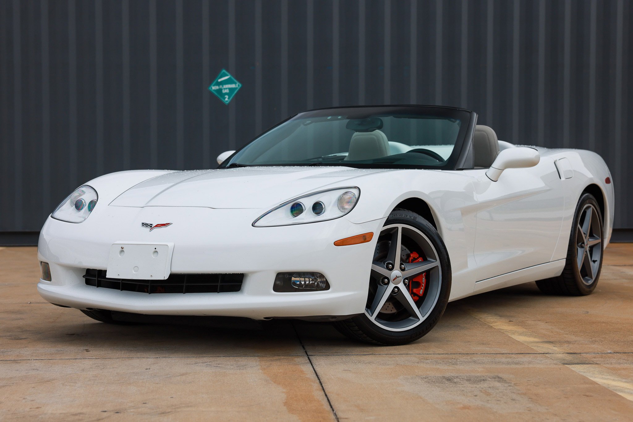 Used 2011 Chevrolet Corvette Convertible w/ Preferred Equipment Group RWD image 1