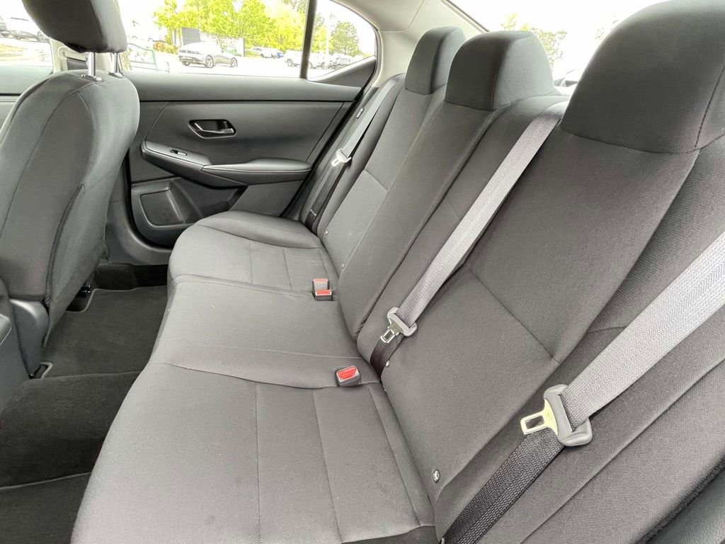 Used 2025 Nissan Sentra S image 10