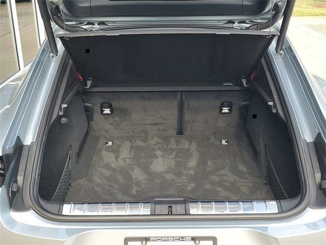 Certified 2024 Porsche Panamera image 41