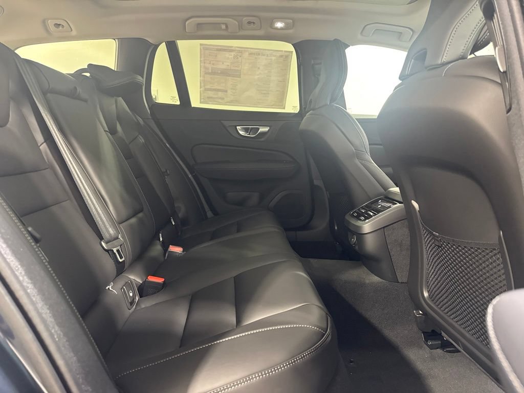 New 2026 Volvo V60 B5 Cross Country Ultra w/ Climate Package AWD/4WD image 25