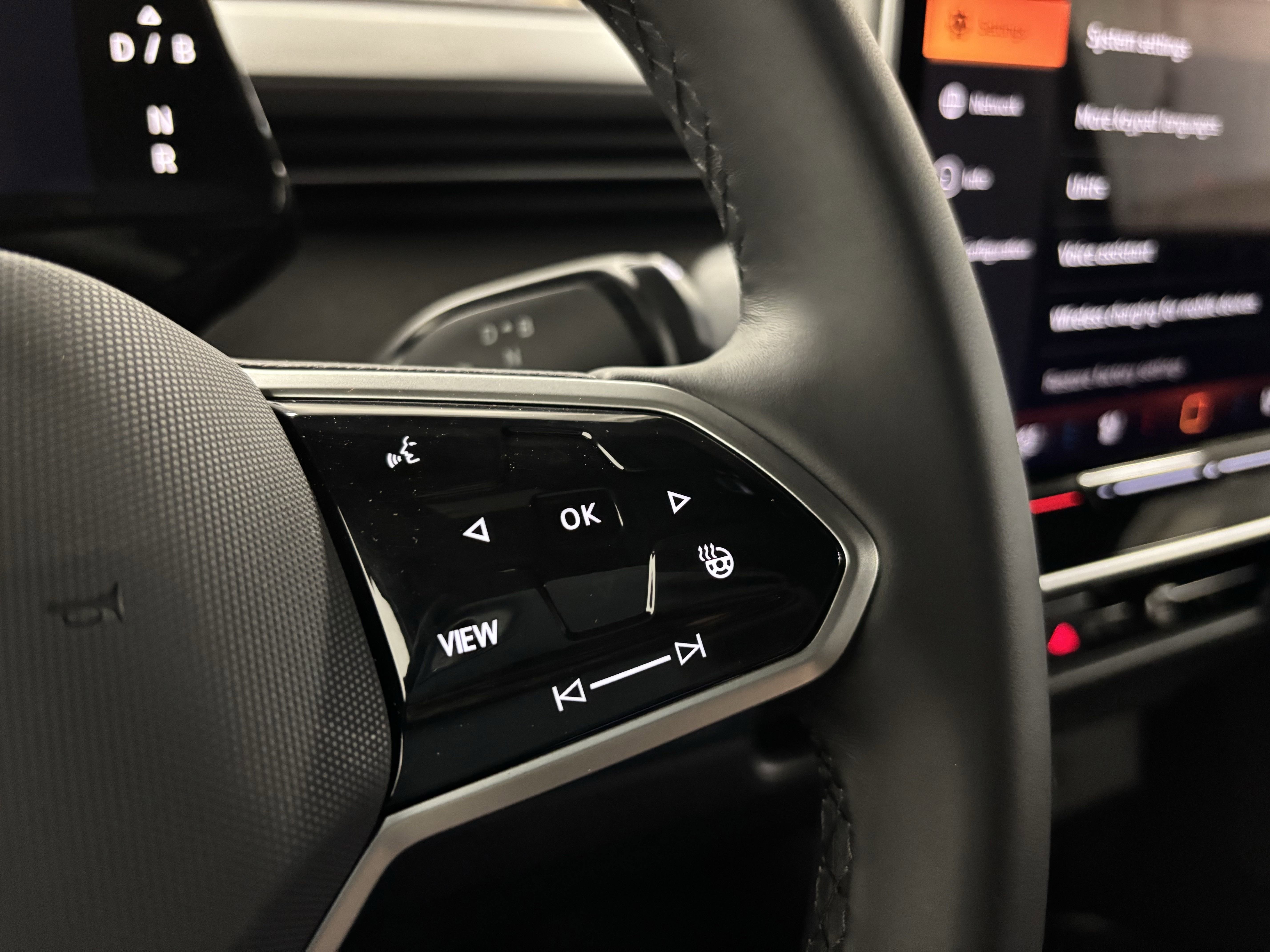 New 2025 Volkswagen ID. Buzz Pro S image 25