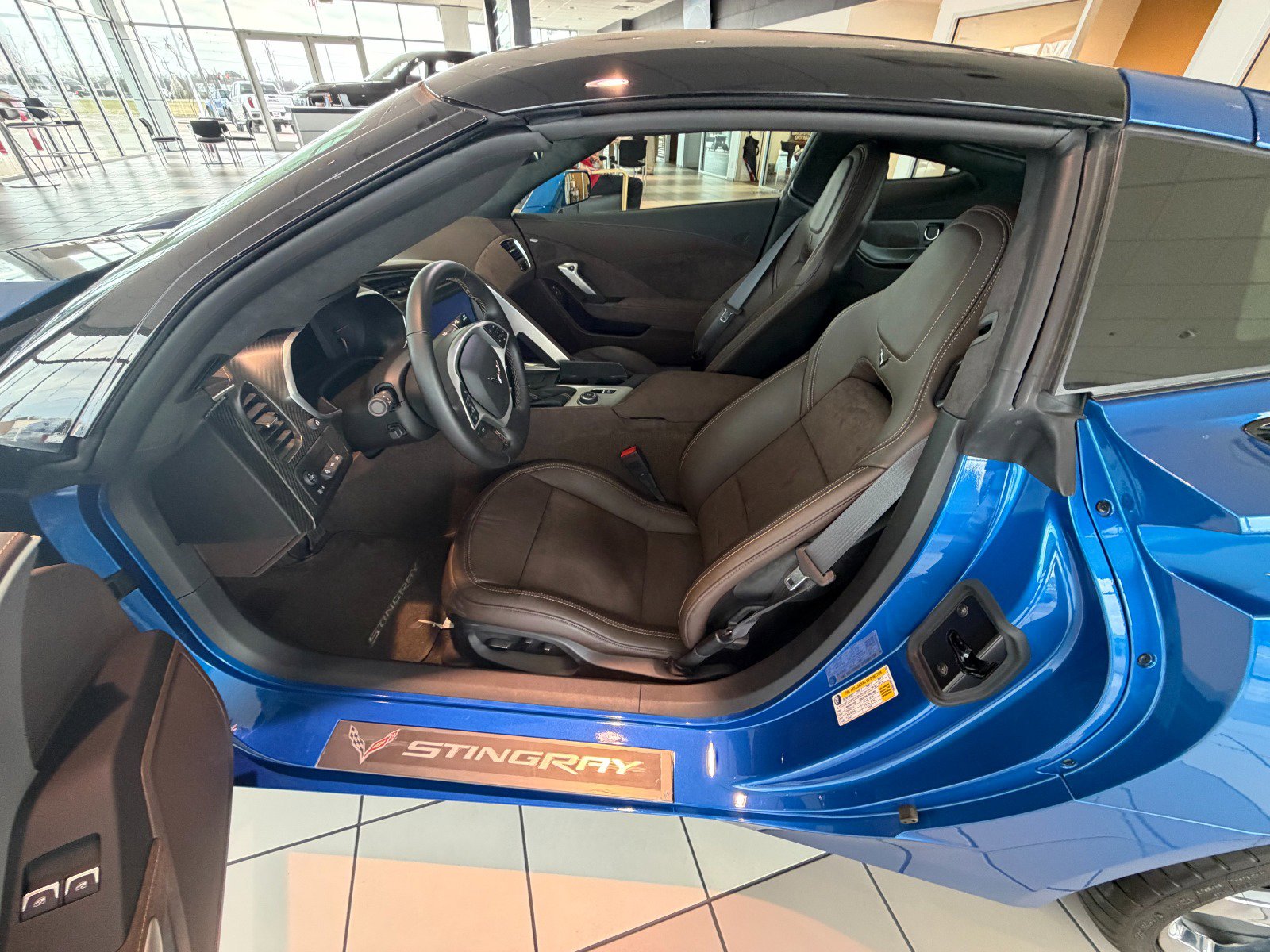 Used 2014 Chevrolet Corvette Z51 3LT w/ 3LT Preferred Equipment Group image 6