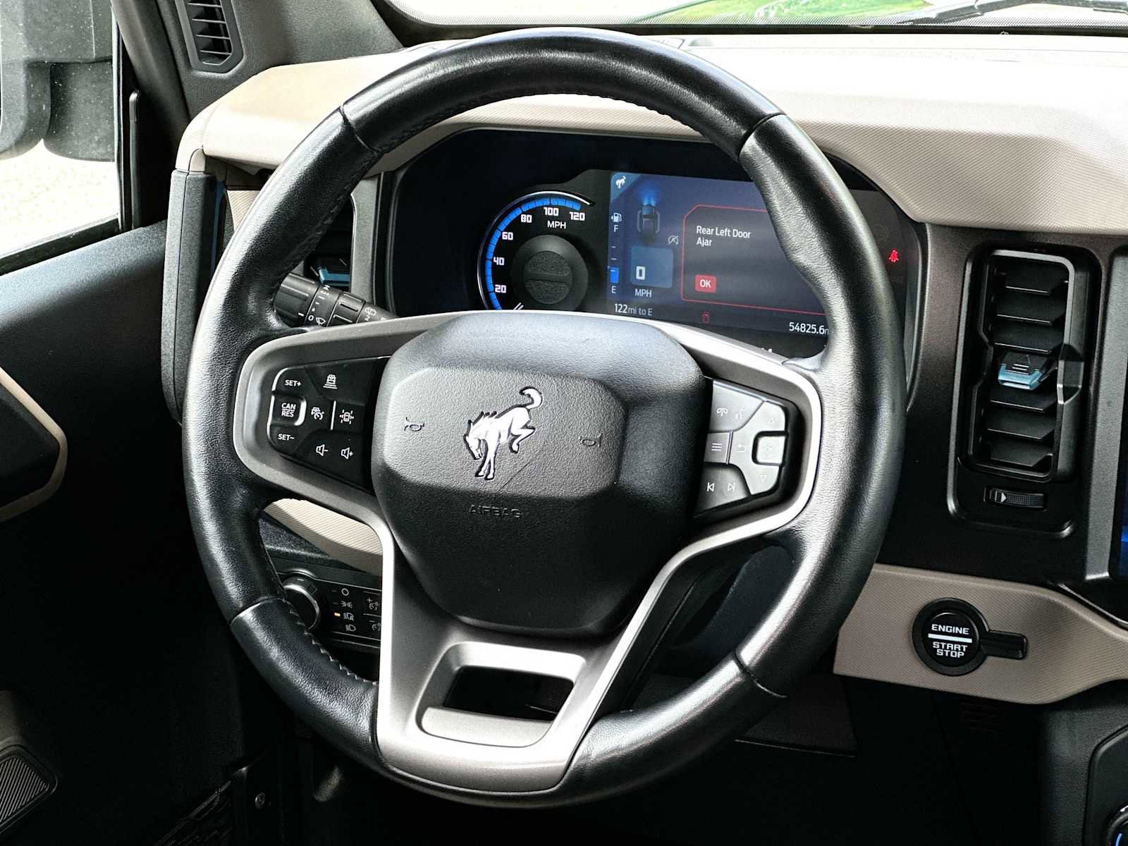 Used 2022 Ford Bronco Wildtrak AWD/4WD image 27