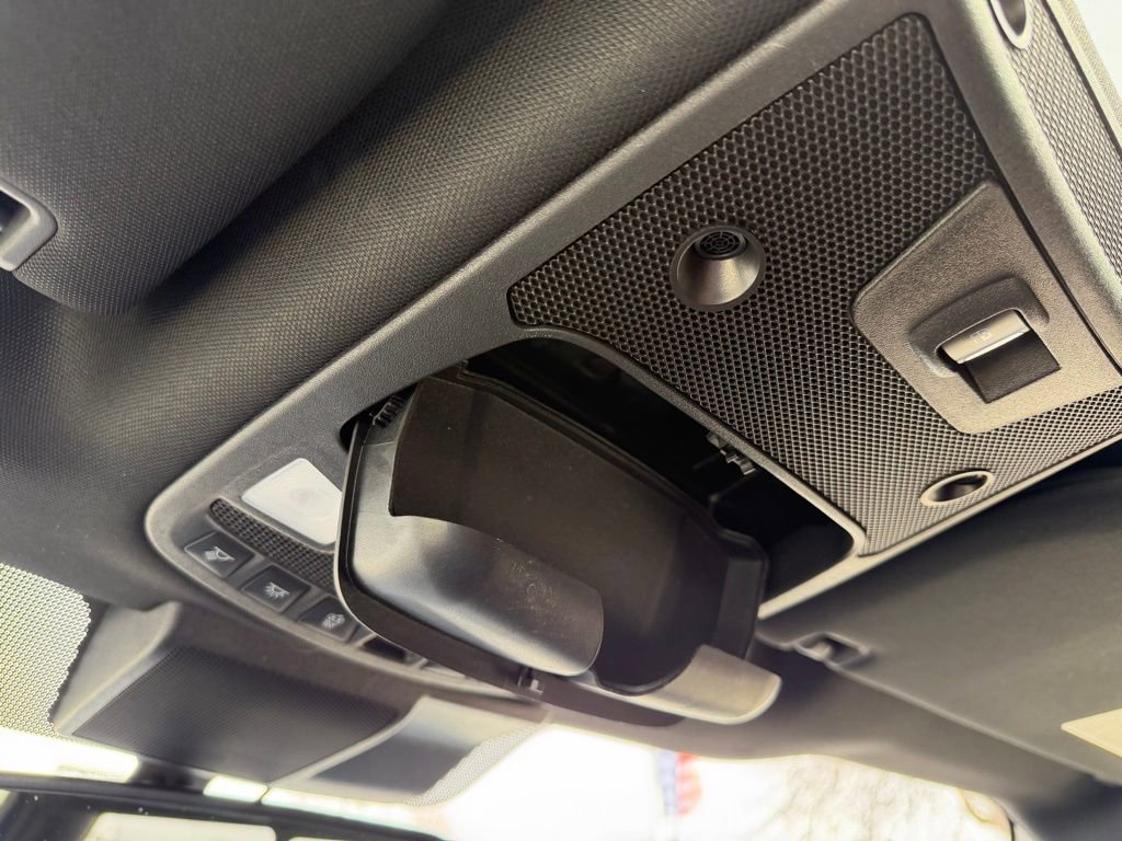 Used 2020 Ford F150 Lariat w/ Equipment Group 502A Luxury image 36