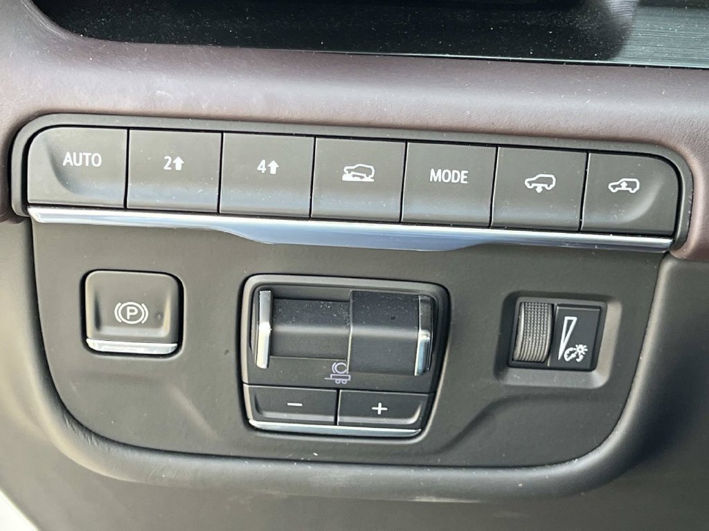 Used 2021 Cadillac Escalade ESV Sport Platinum AWD/4WD image 38