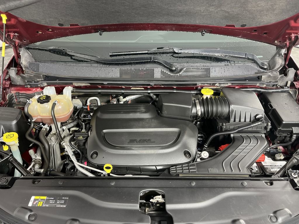 Used 2021 Chrysler Voyager Lxi FWD image 24