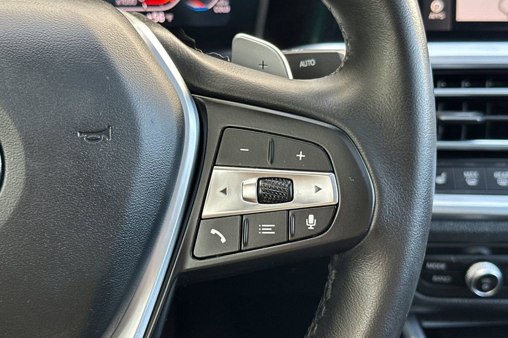 Used 2020 BMW 330i Sedan w/ Driving Assistance Package image 27
