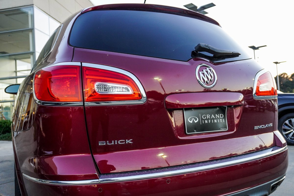 Used 2015 Buick Enclave Premium image 11