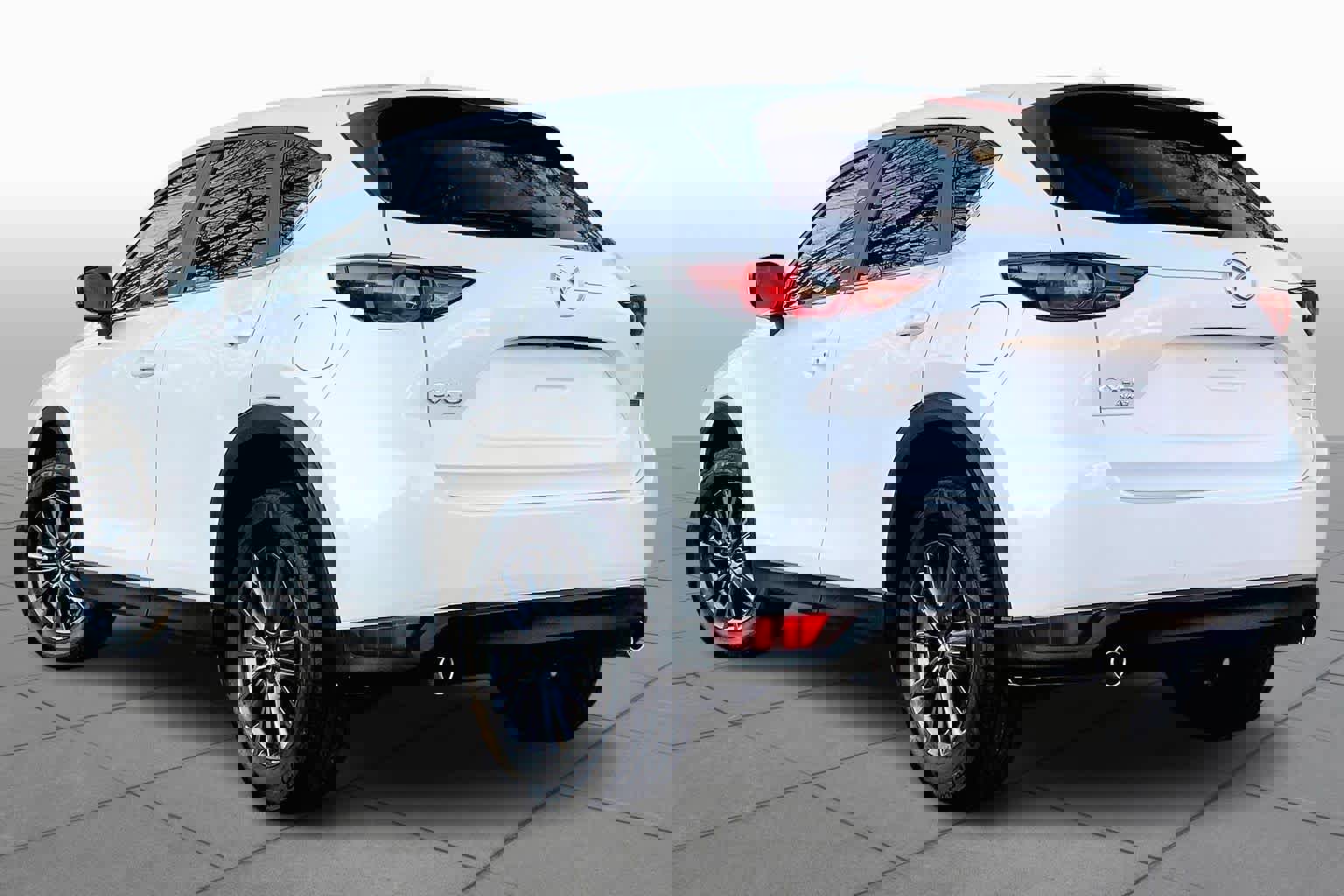 Certified 2021 MAZDA CX-5 Touring w/ Touring Preferred SV Package image 11