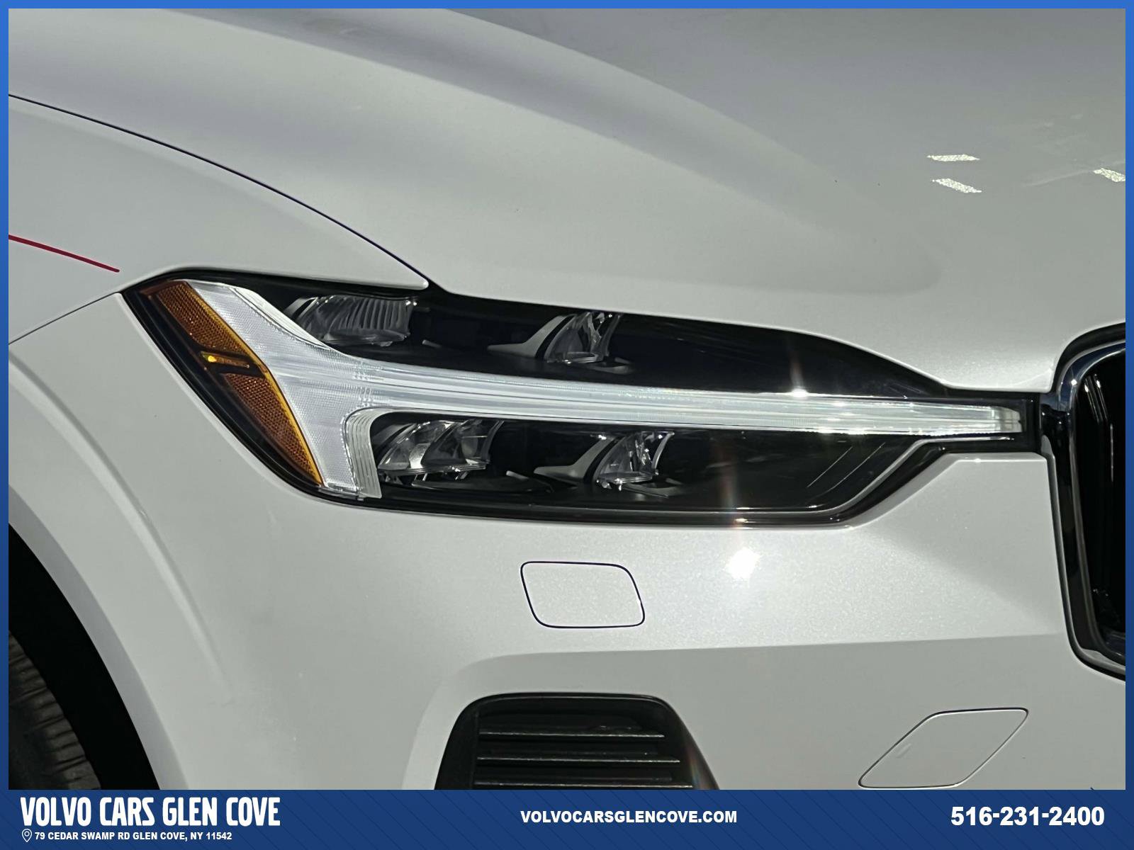 Used 2022 Volvo XC60 B5 Momentum w/ Climate Package image 7